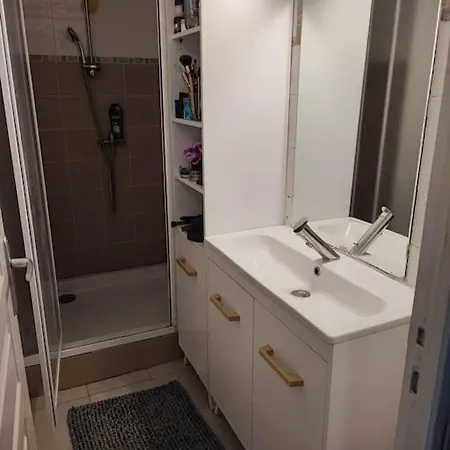 Location D' Ete A Appartement *